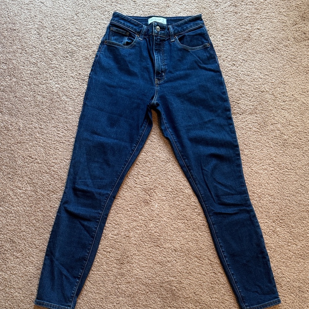 High-Rise Dark Blue Women’s Jeans - Classic Slim Fit-curve love